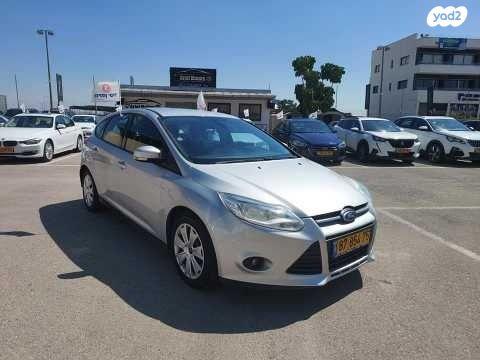 פורד פוקוס Trend הצ'בק אוט' 1.6 (125 כ''ס) בנזין 2013 למכירה בעפולה