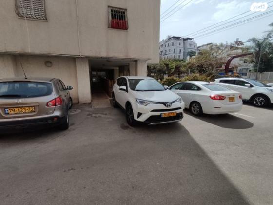 טויוטה RAV4 ארוך 4X4 GLI MC אוט' 2.0 (152 כ"ס) בנזין 2016 למכירה בראשון לציון