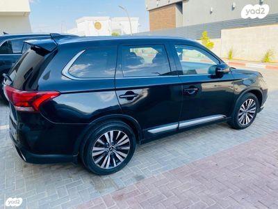 מיצובישי אאוטלנדר Premium אוט' 7 מק' 2.0 (150 כ''ס) בנזין 2018 למכירה בדימונה