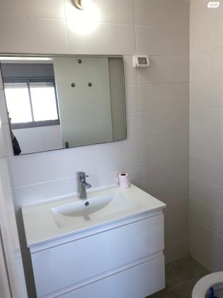 יהושע בן גמלא 22 (שרת)