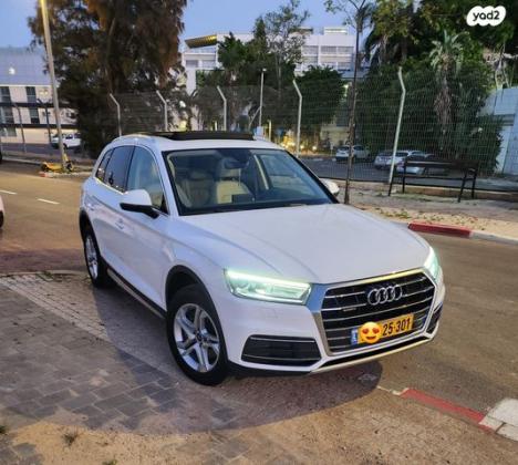אאודי Q5 4X4 Design אוט' 2.0 (252 כ''ס) בנזין 2017 למכירה ברמת גן