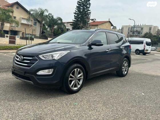 יונדאי סנטה פה 4X4 Premium אוט' בנזין 7 מק' 2.4 (192 כ"ס) בנזין 2015 למכירה בנתניה