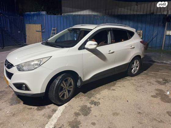 יונדאי iX35 4X4 Inspire אוט' דיזל 2.0 (184 כ''ס) דיזל 2011 למכירה בנתניה