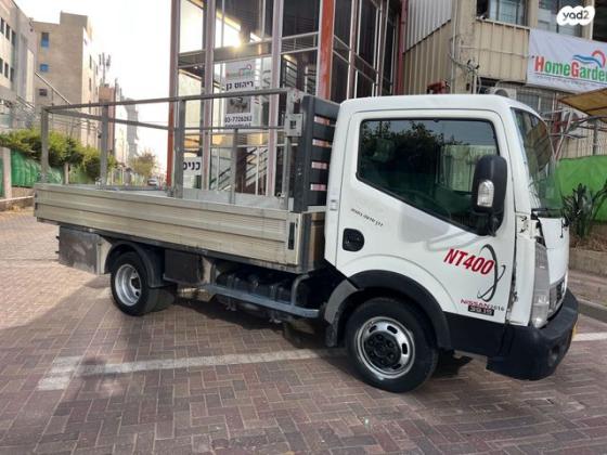 ניסאן קבסטאר חד קבינה ידני דיזל 3.0 (150 כ''ס) 4.0 טון דיזל 2016 למכירה בפתח תקווה