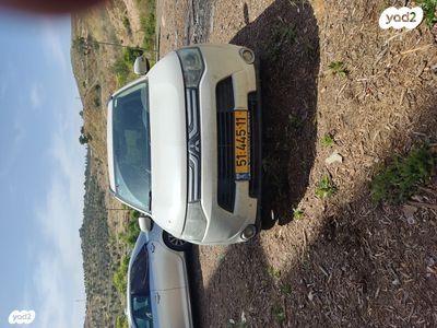 מיצובישי אאוטלנדר Instyle אוט' 5 מק' 2.0 (150 כ"ס) בנזין 2013 למכירה בירושלים