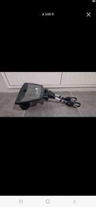 למכירה טרמפיסט לעגלות , מתחבר