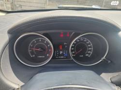 מיצובישי אאוטלנדר Invite אוט' 5 מק' 2.0 (147 כ''ס) בנזין 2010 למכיר