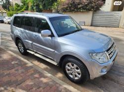 מיצובישי פג'רו ארוך 4X4 Desert אוט' דיזל 7 מק' 3.2 (200 כ"ס) דיזל 201