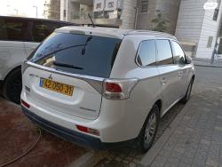 מיצובישי אאוטלנדר Instyle אוט' 7 מק' 2.0 (150 כ"ס) בנזין 2014 למכיר