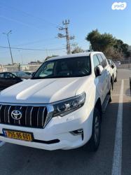 טויוטה לנד קרוזר ארוך 4X4 Select אוט' דיזל 7 מק' 2.8 (177 כ"ס) דיזל