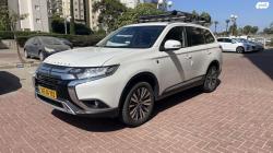 מיצובישי אאוטלנדר Instyle אוט' 7 מק' 2.0 (150 כ"ס) בנזין 2021 למכיר