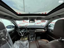 אלפא רומיאו סטלויו 4X4 First Edition אוט' 2.0 (280 כ''ס) בנזין 2018 למכ