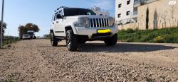 ג'יפ / Jeep ליברטי (עד 2013) 4X4 Limited אוט' 3.7 (202 כ''ס) [2010-2013] בנזין 