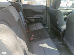 מיצובישי אאוטלנדר Intense אוט' 5 מק' 2.0 (150 כ"ס) בנזין 2016 למכיר