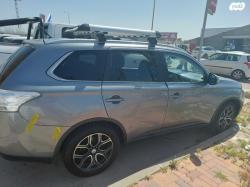 מיצובישי אאוטלנדר 4X4 Limited אוט' 7 דיזל מק' 2.3 (150 כ"ס) דיזל 2015