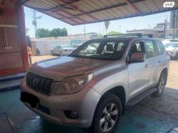 טויוטה לנד קרוזר ארוך 4X4 Luxury 60th אוט' דיזל 7 מק' 3.0 (190 כ''ס) ד