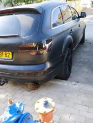אאודי Q7 4X4 אוט' דיזל 7 מק' 3.0 (233 כ''ס) דיזל 2008 למכירה במגדל ה