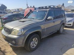 יונדאי טאראקן 4X4 GLS אוט' דיזל 5 מק' 2.9 (150 כ''ס) דיזל 2003 למכיר