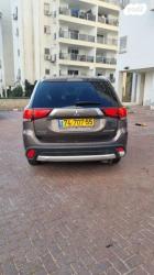 מיצובישי אאוטלנדר Intense אוט' 7 מק' 2.0 (150 כ"ס) בנזין 2017 למכיר