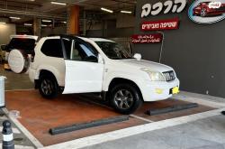 טויוטה לנד קרוזר קצר 4X4 Premium אוט' דיזל 3.0 (173 כ''ס) דיזל 2008 ל