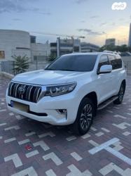 טויוטה לנד קרוזר ארוך Sahara אוט' 7 מק' דיזל 5 דל' 2.8 (204 כ"ס) די