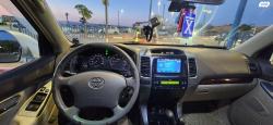 טויוטה לנד קרוזר ארוך 4X4 Luxury אוט' 8 מק' 4.0 (250 כ''ס) בנזין 2004 