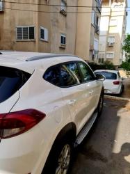 יונדאי טוסון Premium אוט' בנזין 2.0 (155 כ"ס) בנזין 2016 למכירה בר