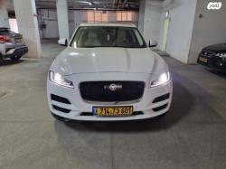 יגואר F-Pace 4X4 Prestige Plus אוט' 2.0 (250 כ"ס) בנזין 2020 למכירה ברמת ג