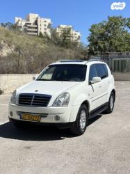 סאנגיונג רקסטון 4X4 RX270 אוט' דיזל 7 מק' 2.7 (165 כ''ס) דיזל 2010 למ