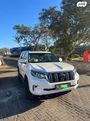 טויוטה לנד קרוזר ארוך Luxury 5 אוט' 5 מק' דיזל 5 דל' 2.8 (204 כ"ס) ד