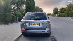 מיצובישי אאוטלנדר Instyle אוט' 7 מק' 2.0 (150 כ"ס) בנזין 2015 למכיר