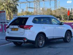 מיצובישי אאוטלנדר Instyle אוט' 7 מק' 2.0 (150 כ"ס) בנזין 2015 למכיר