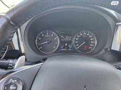 מיצובישי אאוטלנדר Intense אוט' 5 מק' 2.0 (150 כ"ס) בנזין 2016 למכיר