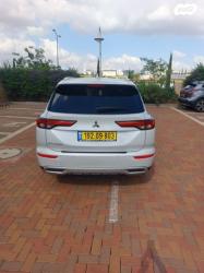 מיצובישי אאוטלנדר Instyle אוט' 7 מק' 2.5 (181 כ"ס) בנזין 2023 למכיר