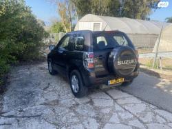 סוזוקי גרנד ויטרה 4X4 JLX-E אוט' 3 דל' 2.4 (166 כ''ס) בנזין 2015 למכי