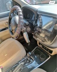 מיצובישי אאוטלנדר Instyle אוט' 7 מק' 2.0 (150 כ"ס) בנזין 2018 למכיר