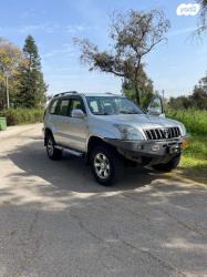 טויוטה לנד קרוזר ארוך 4X4 STD אוט' דיזל 8 מק' 3.0 (173 כ''ס) דיזל 2