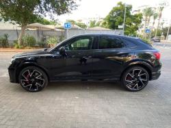 אאודי RSQ3 4X4 RS Sportback אוט' 2.5 (400 כ''ס) בנזין 2021 למכירה בתל אבי