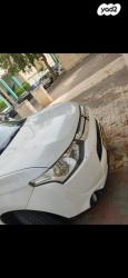 מיצובישי אאוטלנדר Instyle אוט' 5 מק' 2.0 (150 כ"ס) בנזין 2014 למכיר