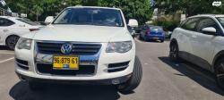 פולקסווגן טוארג 4X4 Luxury V8 אוט' 4.2 (350 כ''ס) בנזין 2008 למכירה ב