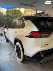 טויוטה RAV4 הייבריד E-motion Sky הייבריד אוט' 2.5 (178 כ''ס) בנזין 201