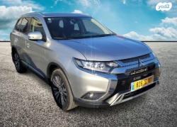 מיצובישי אאוטלנדר Instyle אוט' 7 מק' 2.0 (150 כ"ס) בנזין 2019 למכיר