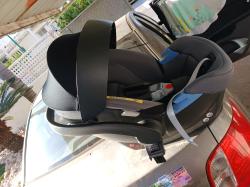 כיסא בטיחות לרכב כולל איזופיקסעמדת