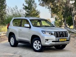 טויוטה לנד קרוזר קצר 4X4 Luxury SWB אוט' 3 דלתות דיזל 2.8 (204 כ''ס) 
