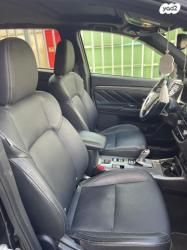 מיצובישי אאוטלנדר PHEV 4X4 Luxury הייבריד אוט' 5 מק' 2.4 (135 כ''ס) ה