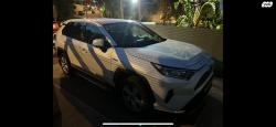 טויוטה RAV4 הייבריד 4X4 E-xperience הייבריד אוט' 2.5 (178 כ''ס) בנזין 