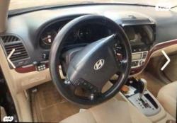 יונדאי סנטה פה 4X4 Luxury אוט' בנזין 7 מק' 2.7 (189 כ''ס) בנזין 2008 ל