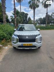 מיצובישי אאוטלנדר Instyle אוט' 7 מק' 2.5 (181 כ"ס) בנזין 2021 למכיר
