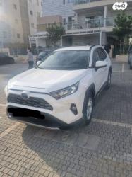 טויוטה RAV4 ארוך 4X2 Experience אוט' 2.0 (175 כ''ס) בנזין 2021 למכירה בר