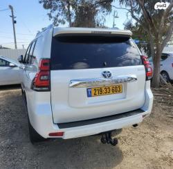 טויוטה לנד קרוזר ארוך Sahara אוט' 7 מק' דיזל 5 דל' 2.8 (204 כ"ס) די